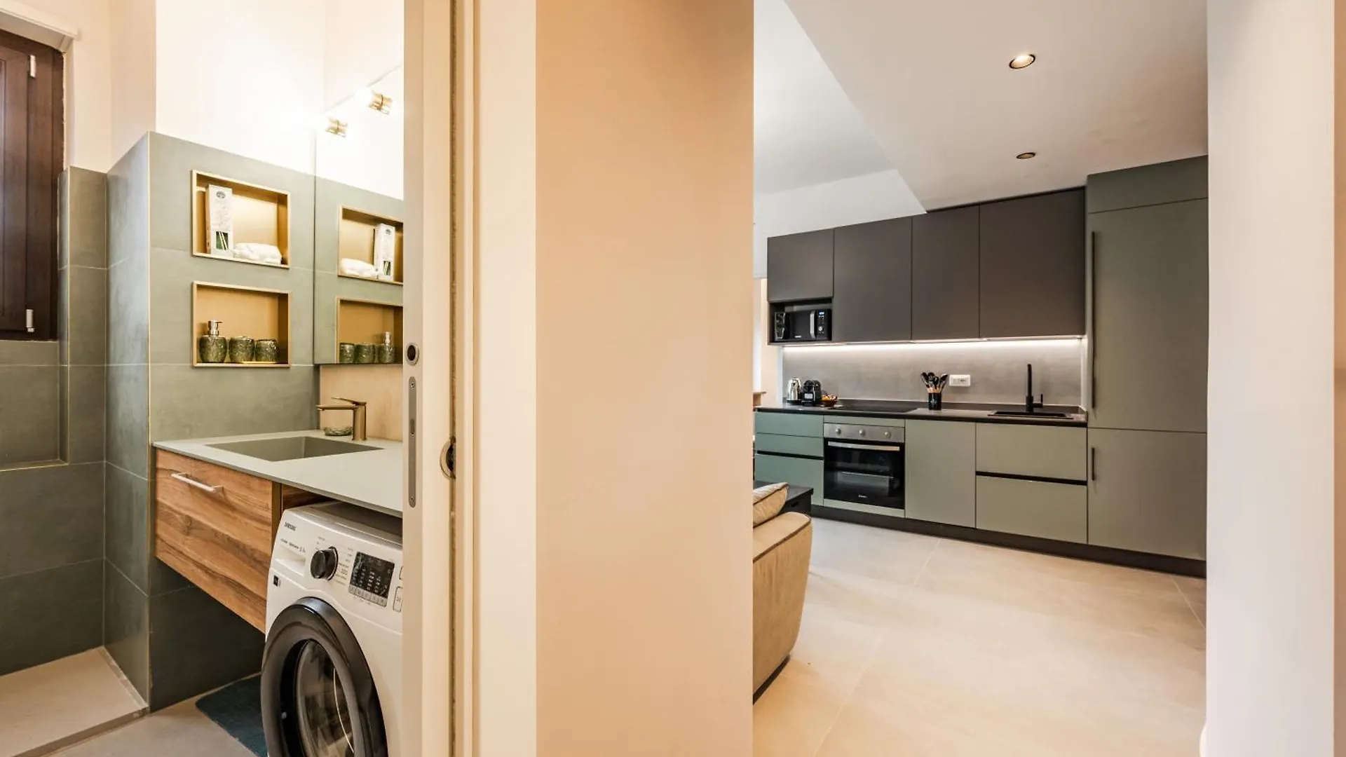 Charming Modern Apartment Near The Heart Of Milaan